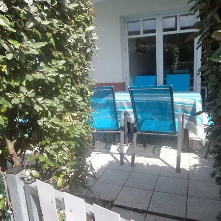 2 Pieces A De Buch La Teste-de-Buch